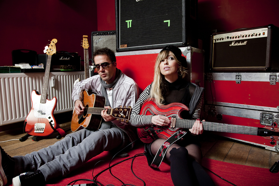 The Ting Tings 01